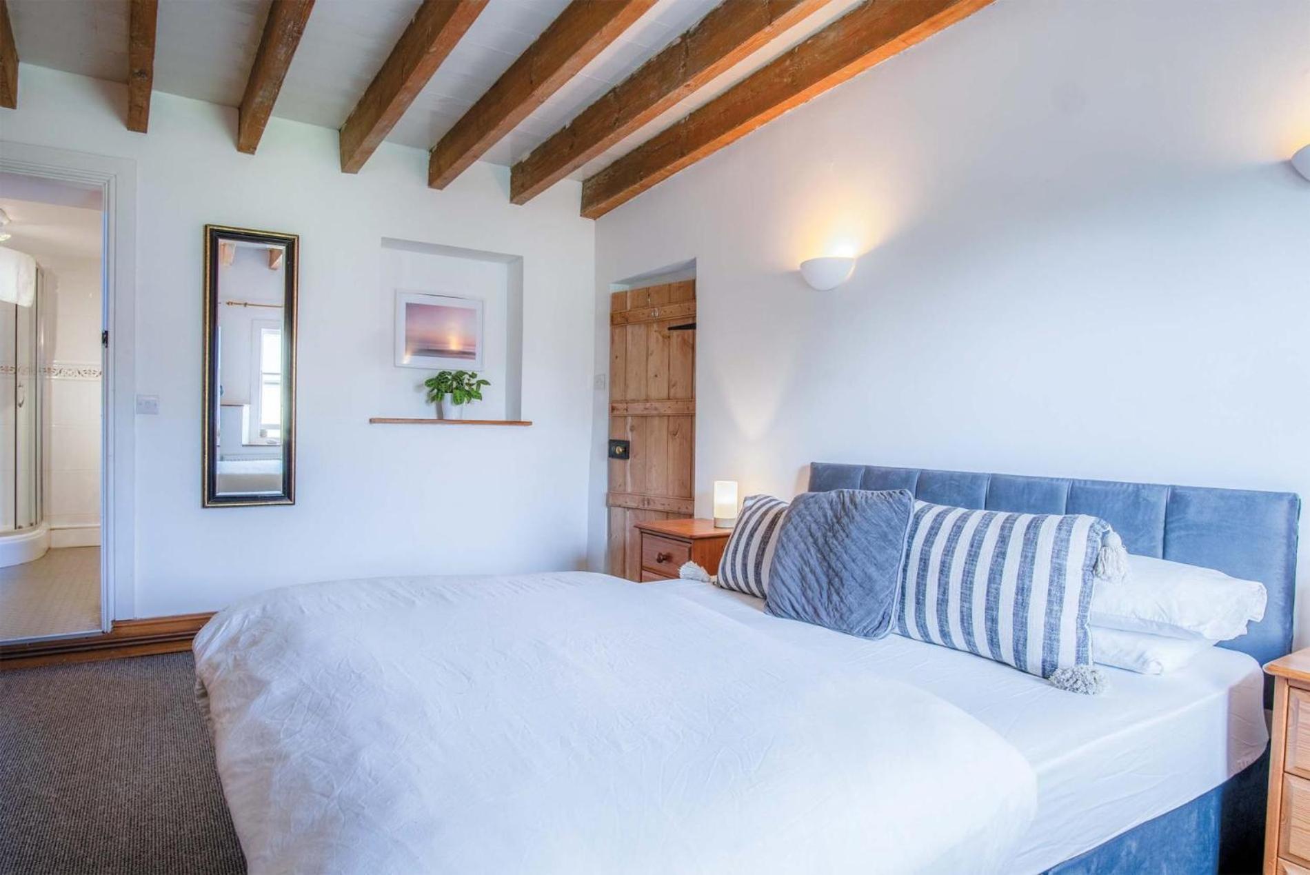 Angle Adventures - 4 Bedroom Cottage - Angle エクステリア 写真