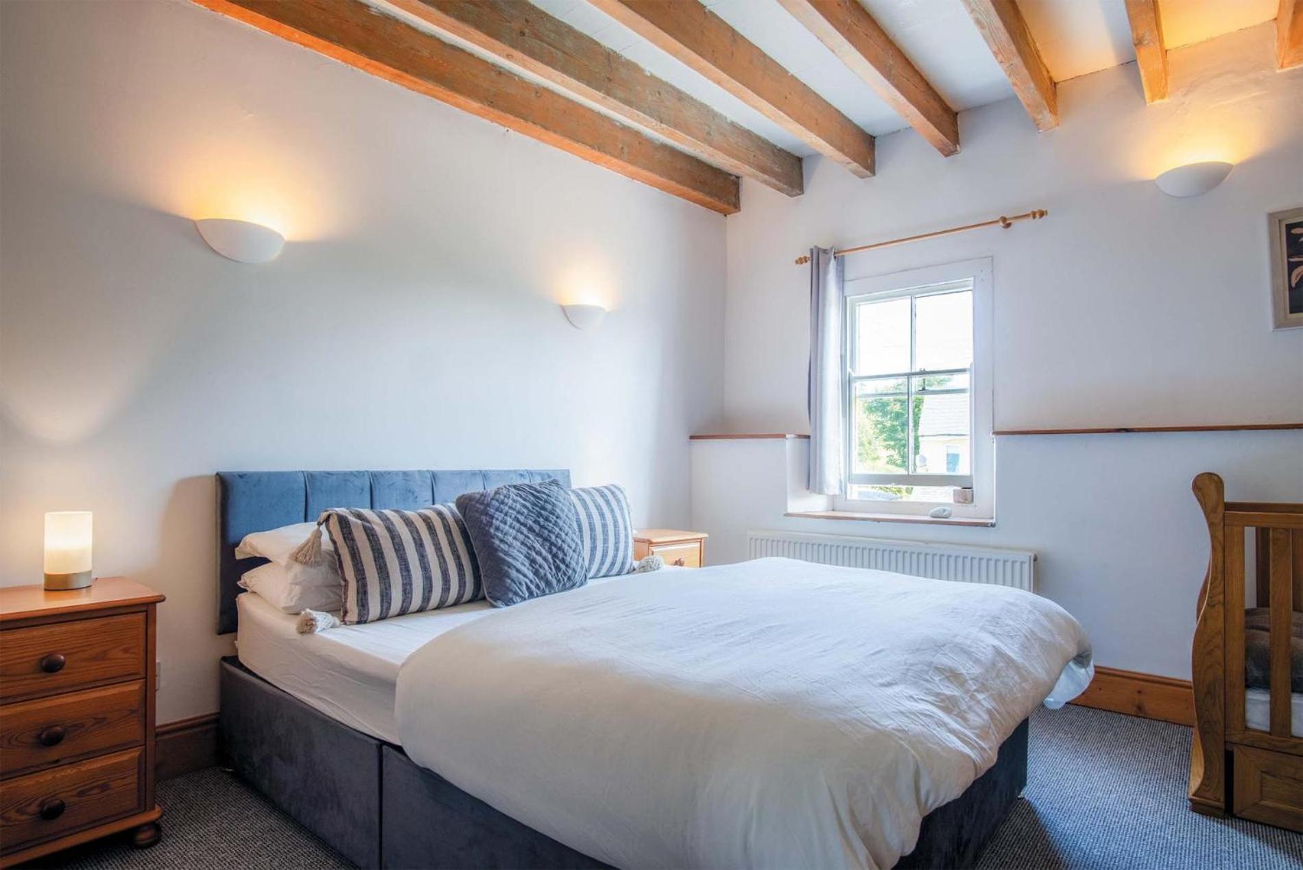 Angle Adventures - 4 Bedroom Cottage - Angle エクステリア 写真